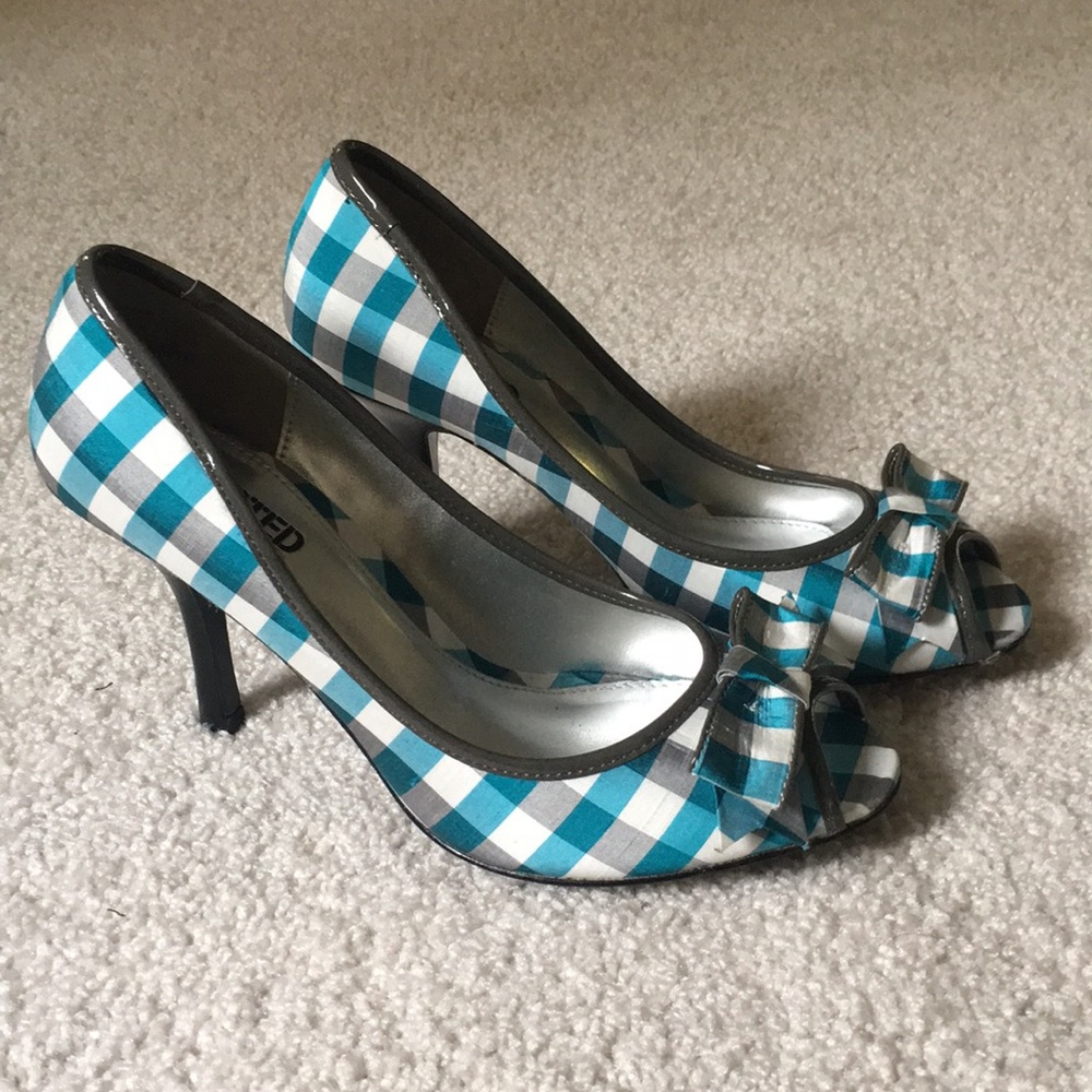Unlisted by Kenneth Cole Plaid Heels Sz 8